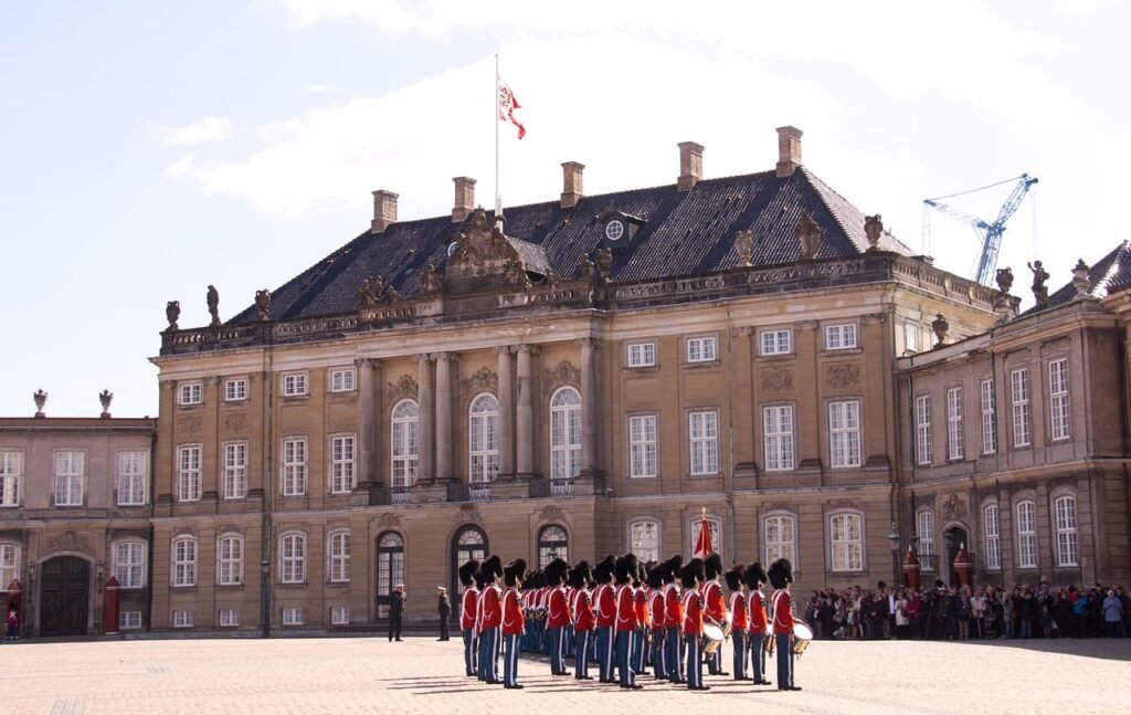 denmark amalienborg palace